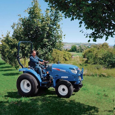 Iseki, tracteurs et microtracteurs